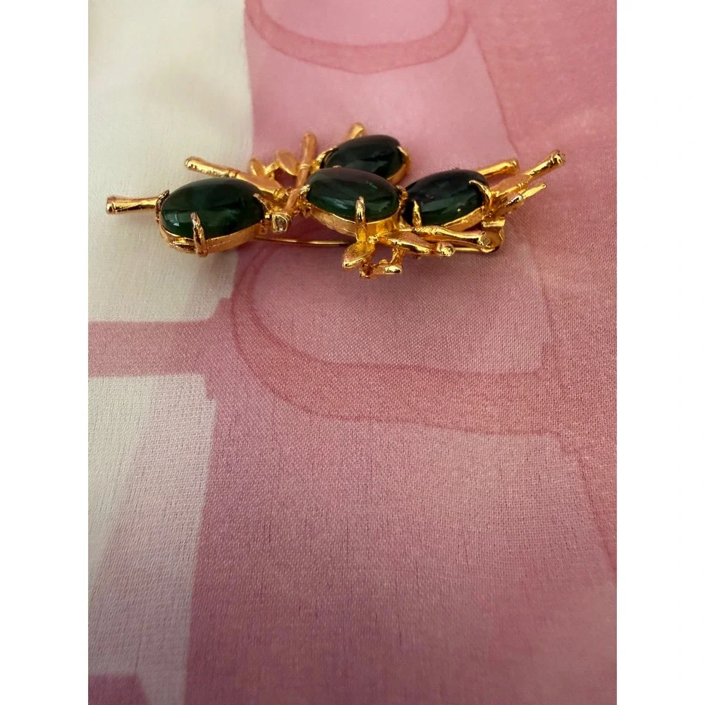 Vintage Winard 12K Gold Filled Nephrite Jade Cabochon Bamboo Branch Brooch Pin
